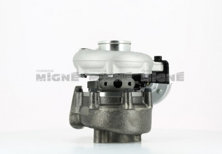 Turbo neuf comprenant :