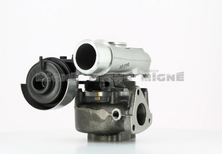 Turbo neuf comprenant :