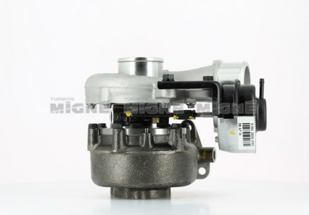 Turbo neuf comprenant :