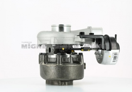 Turbo neuf comprenant :