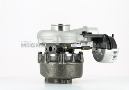 Turbo neuf comprenant :