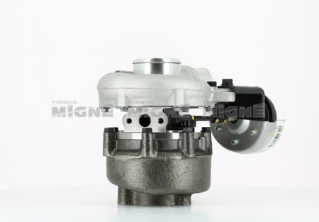 Turbo neuf comprenant :