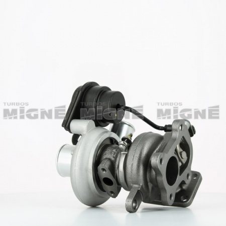 Turbo neuf comprenant :