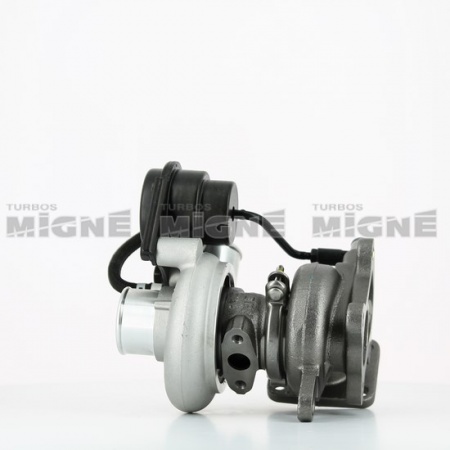 Turbo neuf comprenant :