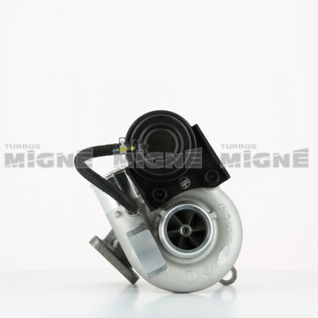 Turbo neuf comprenant :