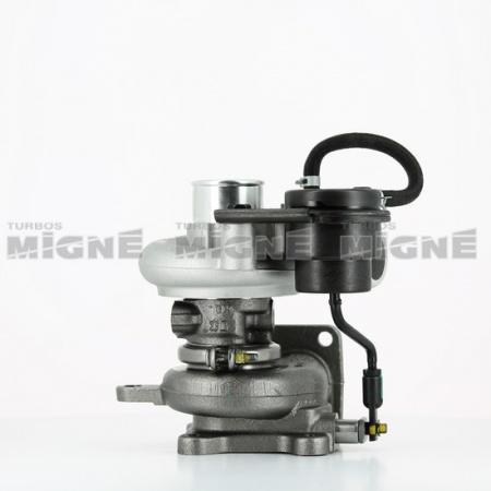 Turbo neuf comprenant :