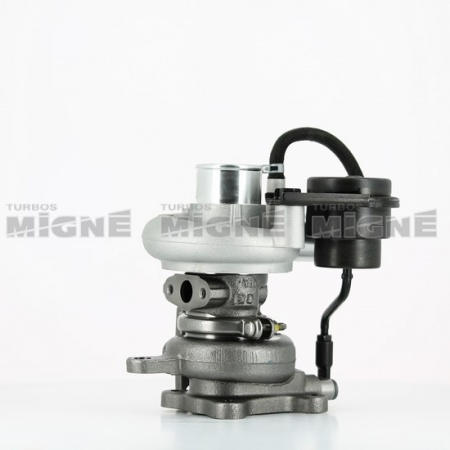 Turbo neuf comprenant :