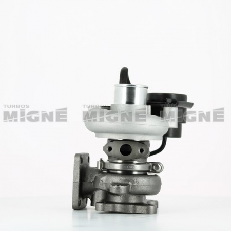 Turbo neuf comprenant :