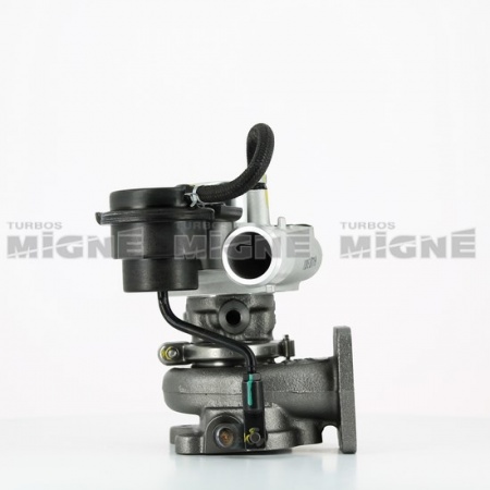 Turbo neuf comprenant :