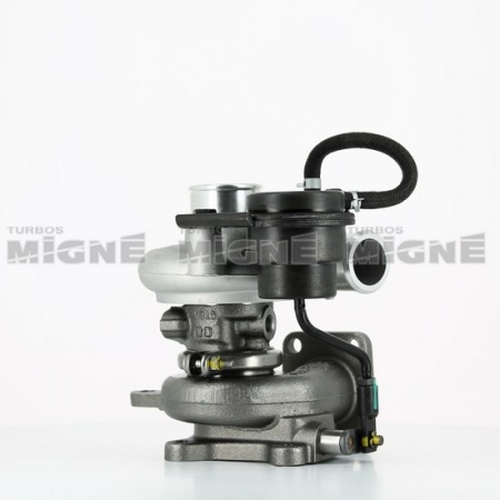 Turbo neuf comprenant :