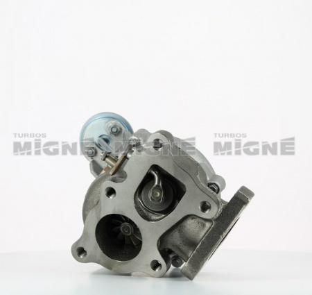 Turbo neuf comprenant :