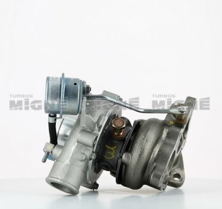 Turbo neuf comprenant :