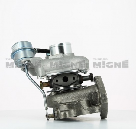 Turbo neuf comprenant :