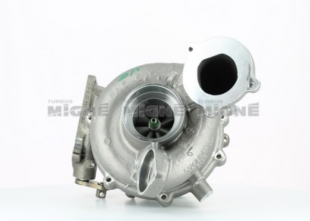 Turbo neuf comprenant :