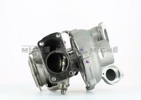 Turbo neuf comprenant :