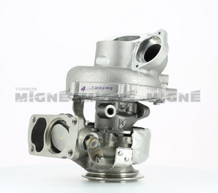 Turbo neuf comprenant :