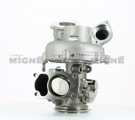 Turbo neuf comprenant :