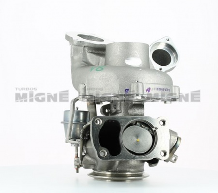 Turbo neuf comprenant :