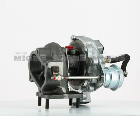 Turbo neuf comprenant :