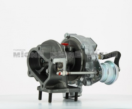 Turbo neuf comprenant :