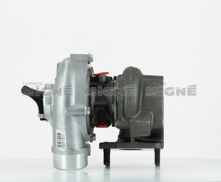 Turbo neuf comprenant :