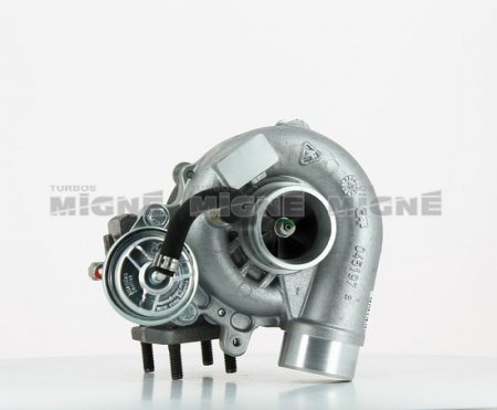 Turbo neuf comprenant :