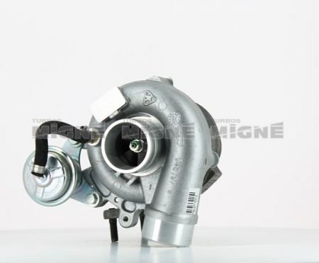 Turbo neuf comprenant :