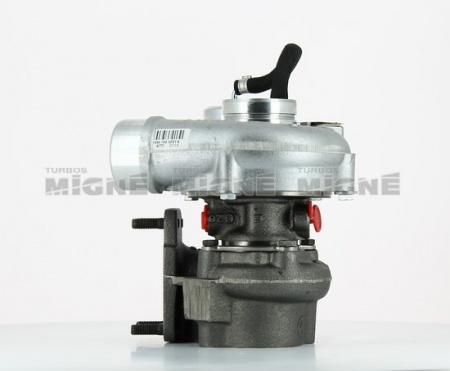 Turbo neuf comprenant :