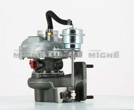 Turbo neuf comprenant :