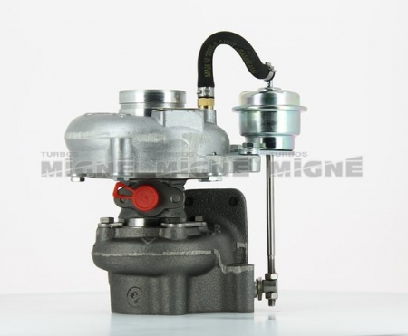 Turbo neuf comprenant :