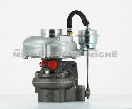 Turbo neuf comprenant :