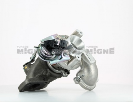 Turbo neuf comprenant :