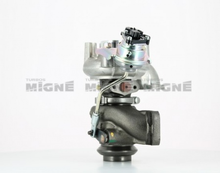 Turbo neuf comprenant :