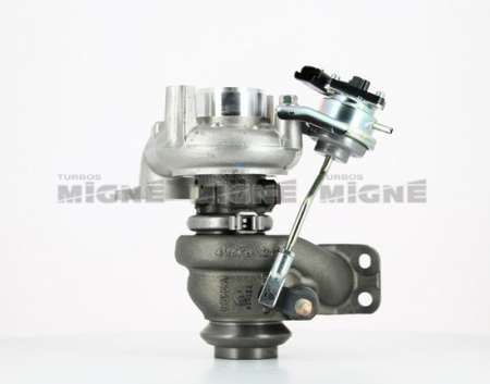 Turbo neuf comprenant :