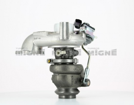 Turbo neuf comprenant :