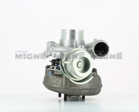 Turbo neuf comprenant :