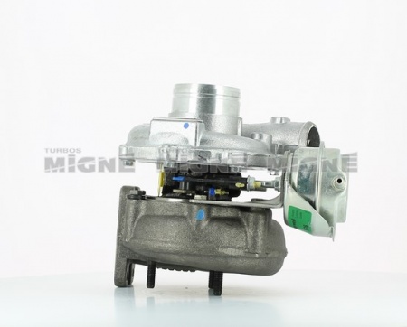 Turbo neuf comprenant :