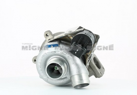 Turbo neuf comprenant :