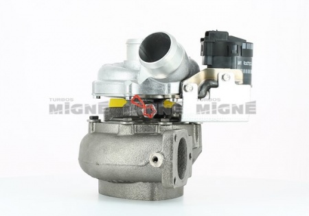 Turbo neuf comprenant :