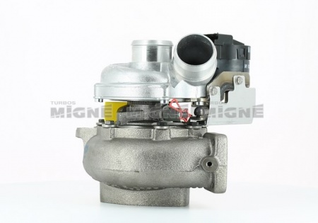 Turbo neuf comprenant :