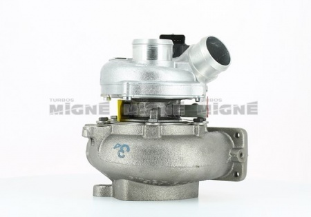 Turbo neuf comprenant :