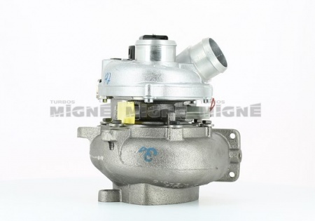 Turbo neuf comprenant :