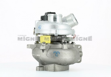 Turbo neuf comprenant :