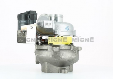 Turbo neuf comprenant :