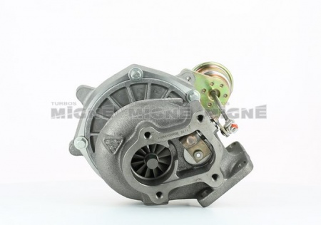 Turbo neuf comprenant :