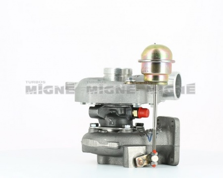 Turbo neuf comprenant :