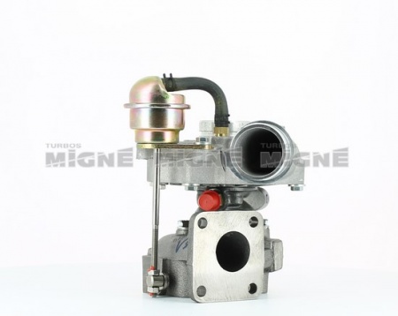 Turbo neuf comprenant :