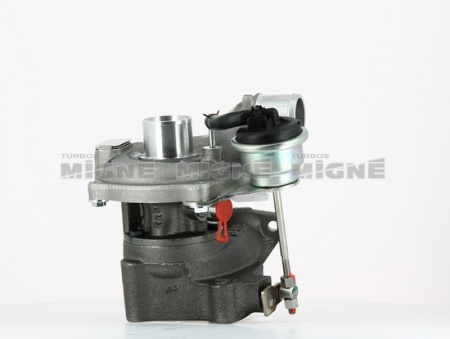 Turbo neuf comprenant :