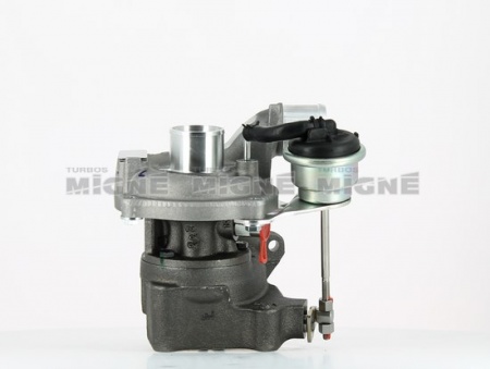 Turbo neuf comprenant :