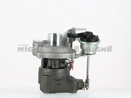 Turbo neuf comprenant :